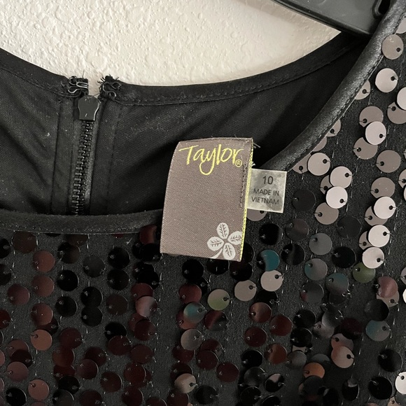 Black Cocktail Dress - Picture 4 of 4